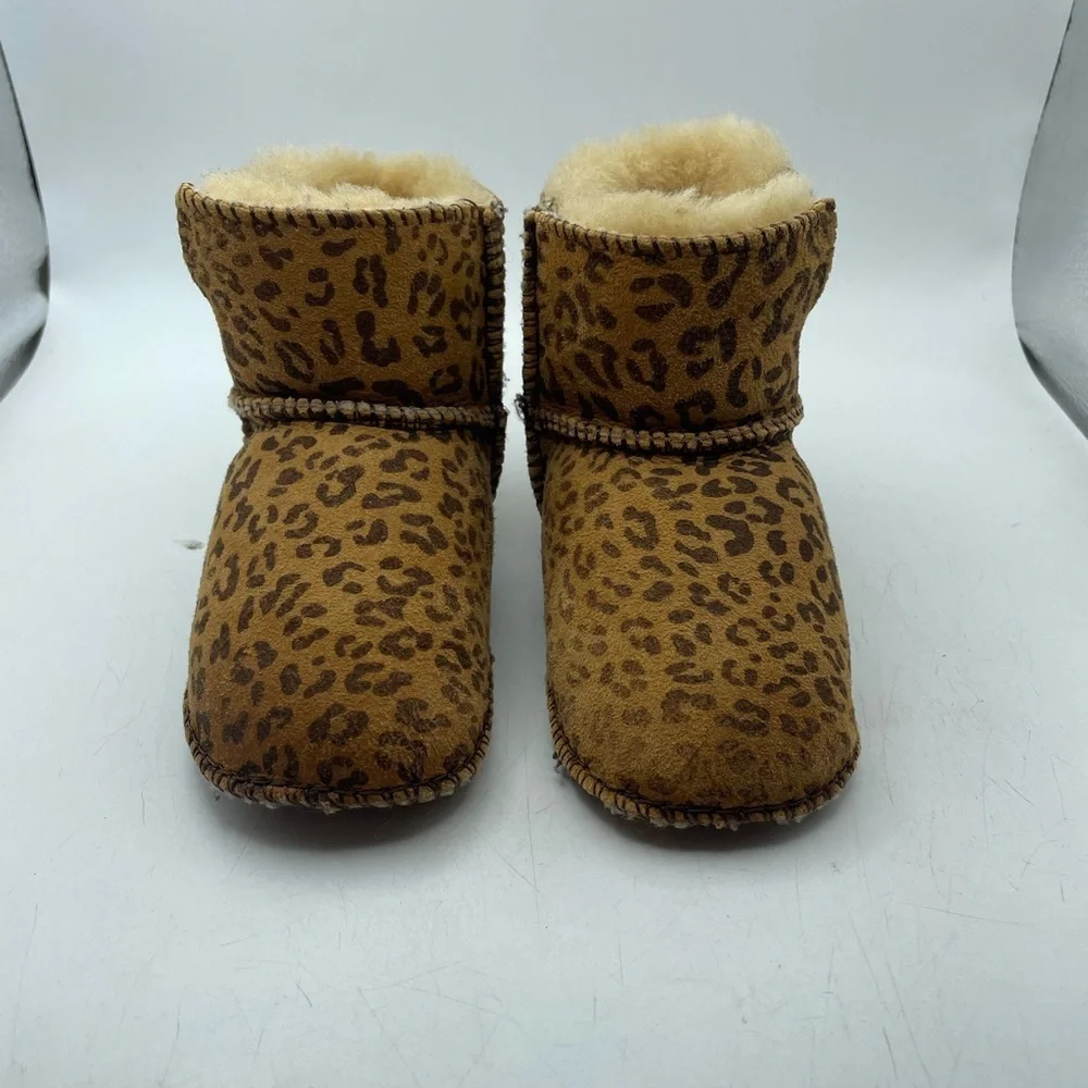 UGG Erin Leopard Print Baby infant Booties size M